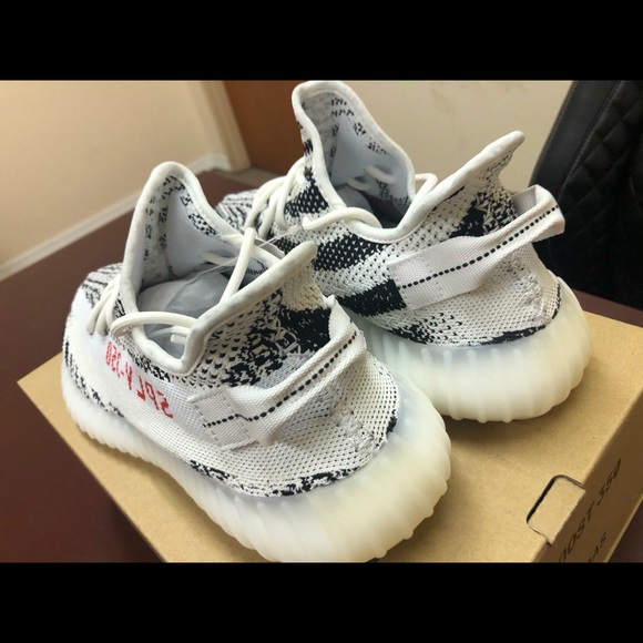 Adidas yeezy zebra 350 v2 - Picture 3 of 7